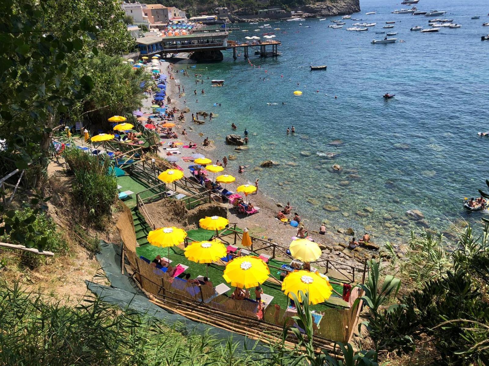 Camping Villaggio Nettuno Nerano Exterior foto