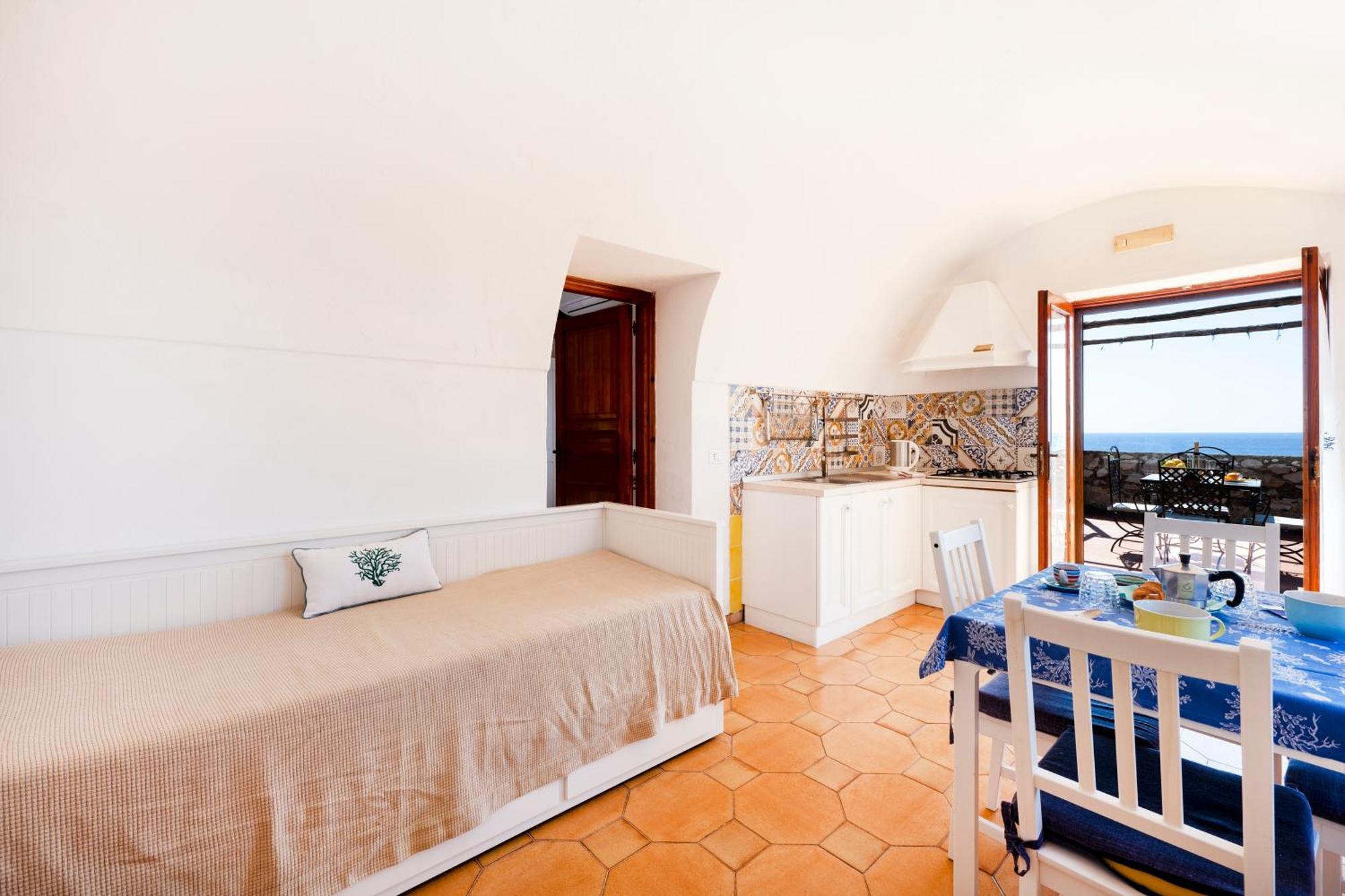 Camping Villaggio Nettuno Nerano Exterior foto